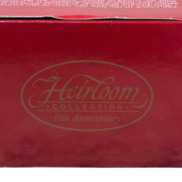 Vintage Heirloom Collection Baseball Ornament in Box Plays Take Me Out Ballgame - Picture 5 of 16